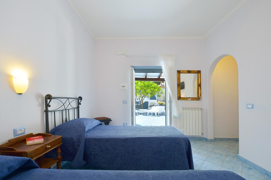 Bnb Le Isole Forio di Ischia Buitenkant foto